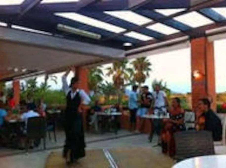 Luxury Apartment With Sea Views, Golf, Gym, Spa, 7 Pools Ojen