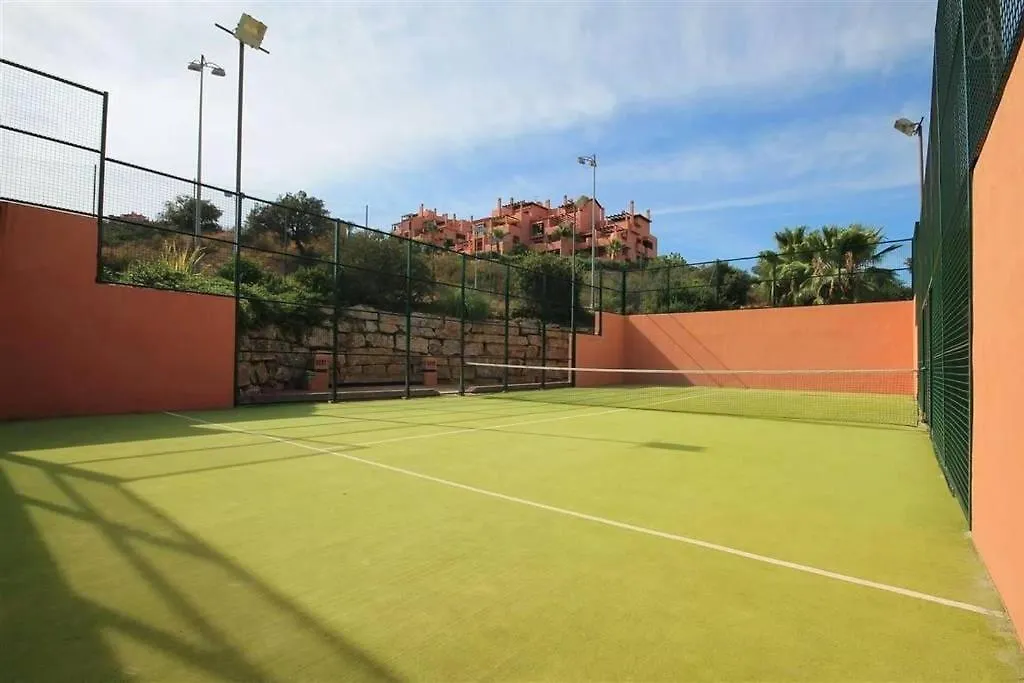 Luxury Apartment With Sea Views, Golf, Gym, Spa, 7 Pools Ojen